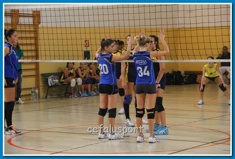 121144 volley 097_tn.jpg